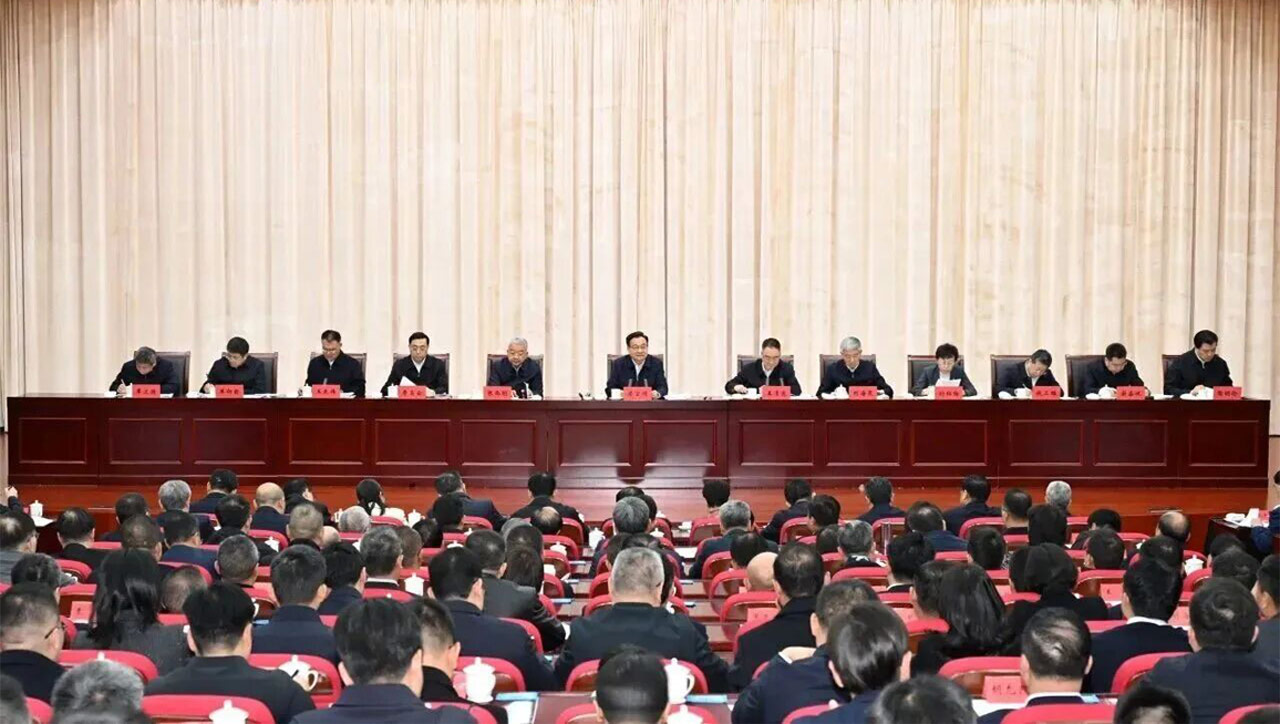 Menyahut Seruan untuk Maju dengan Inovasi dan Tindakan | Pengerusi XINBO Dijemput ke Mesyuarat Kerajaan Utama pada Awal Tahun